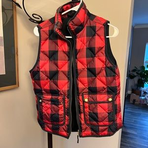 J. crew puffer vest size S